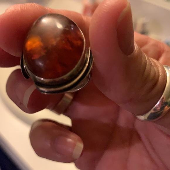Amber Ring - Picture 6 of 6